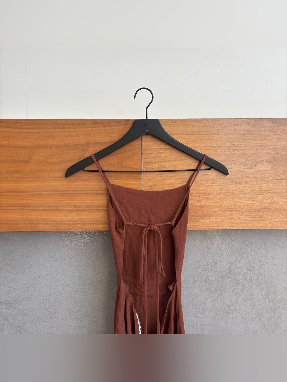 Reformation Open Back Midi Dress, Size 0 - Picture 7 of 12
